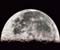 Įspūdingas vaizdas Mėnesio